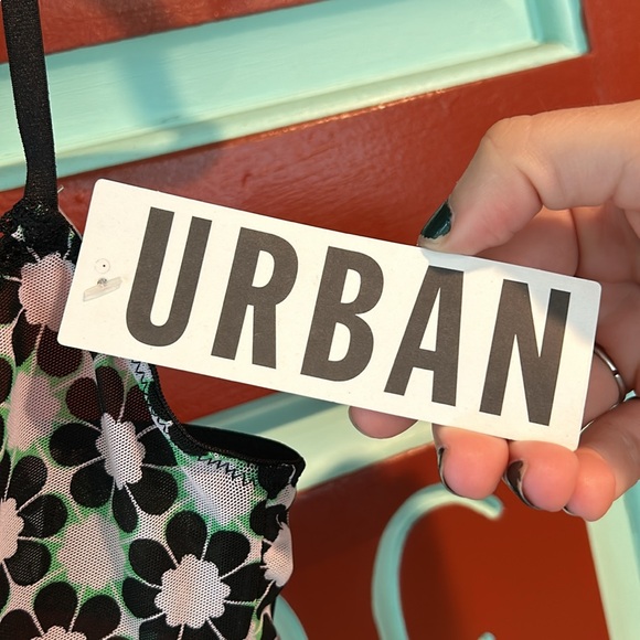 NWT Urban Outfitters out from under Floral unlined underwire bra / bralette. 34C - Picture 5 of 10